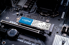 Load image into Gallery viewer, Crucial P2 500GB 3D NAND NVMe PCIe M.2 SSD - CT500P2SSD8